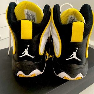 NIKE JORDAN Kid's Pro Strong